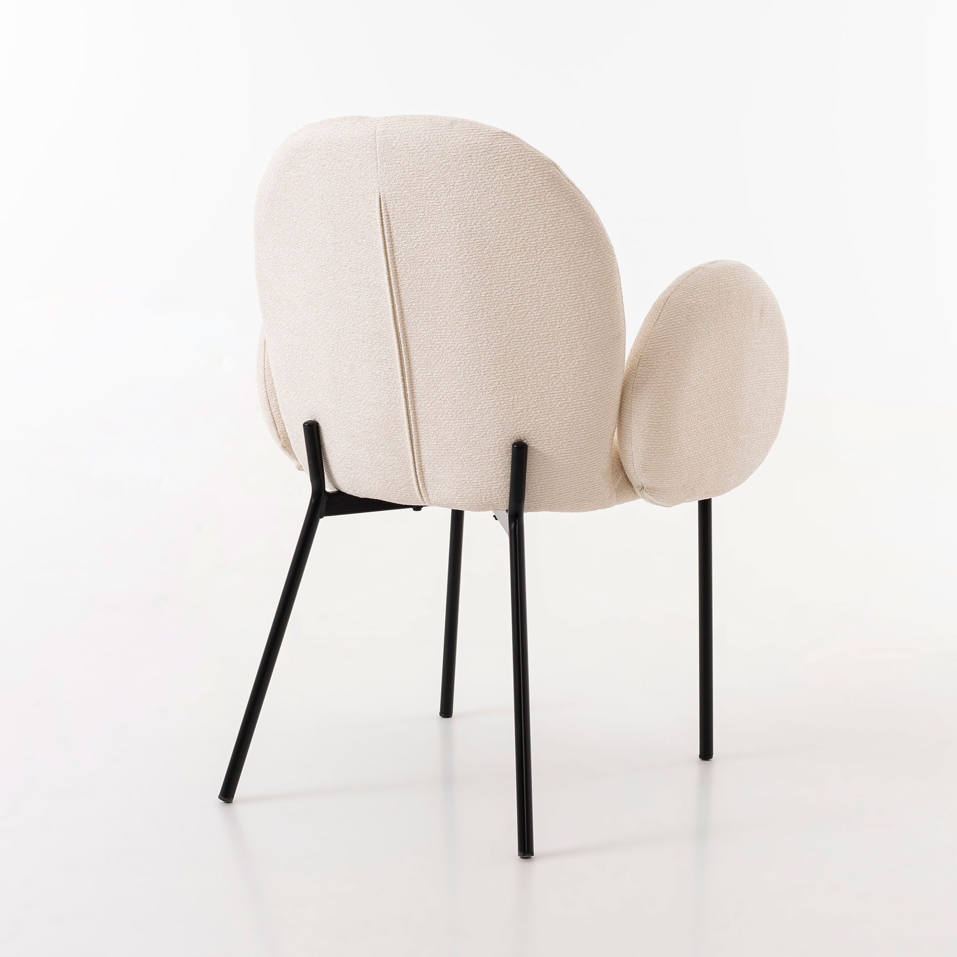 Cadeira Margot. Estofada em bege. 83×60×61 cm - Image 2