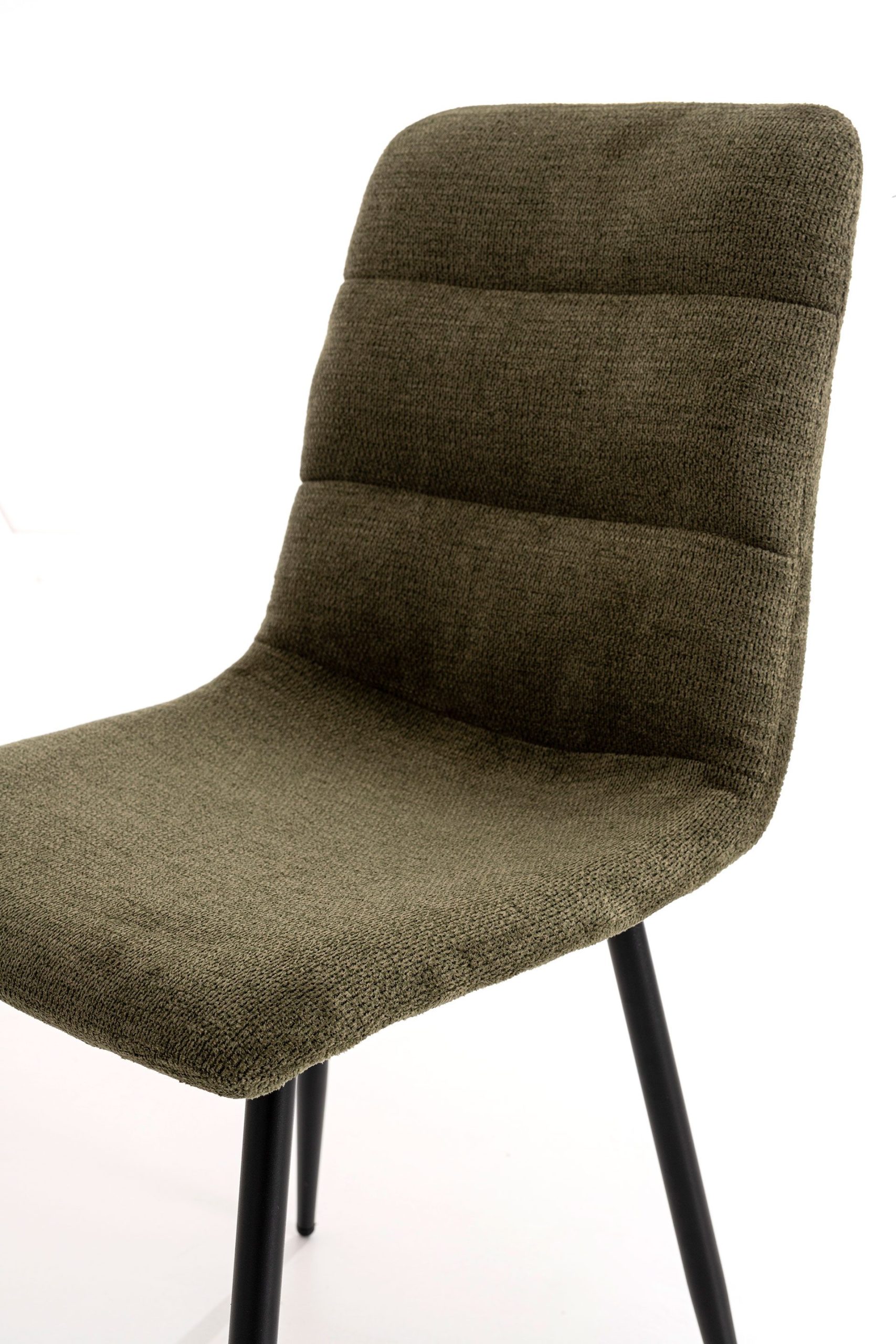 Cadeira Emma. Estofada em verde anti-manchas, pernas metálicas pretas. 90×44×55 cm - Image 3