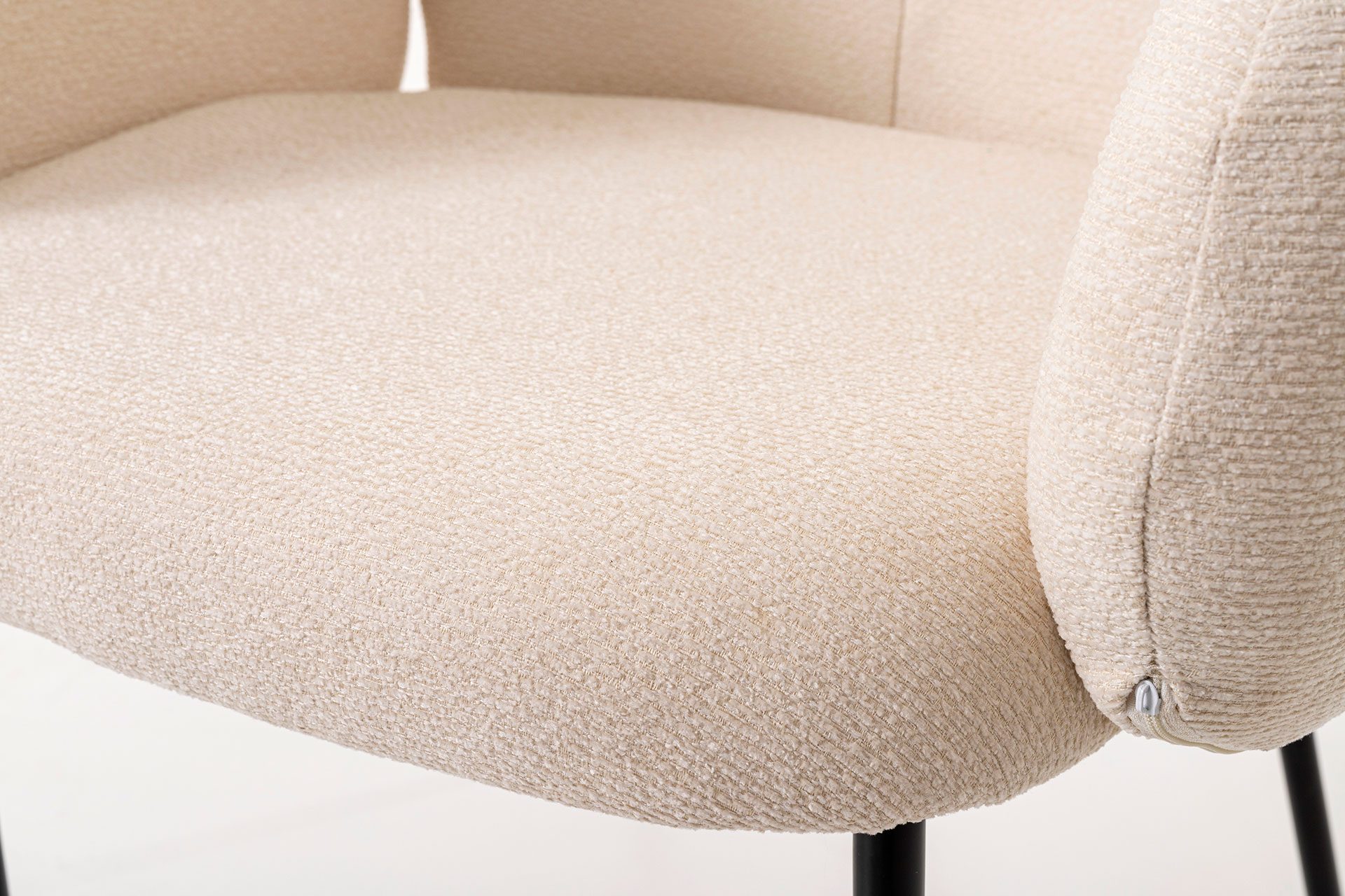 Cadeira Margot. Estofada em bege. 83×60×61 cm - Image 5